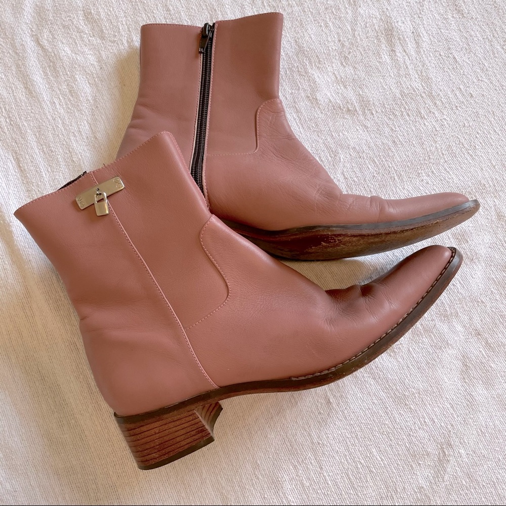 Pink Bootie with Silver Lock Detail 🔒
